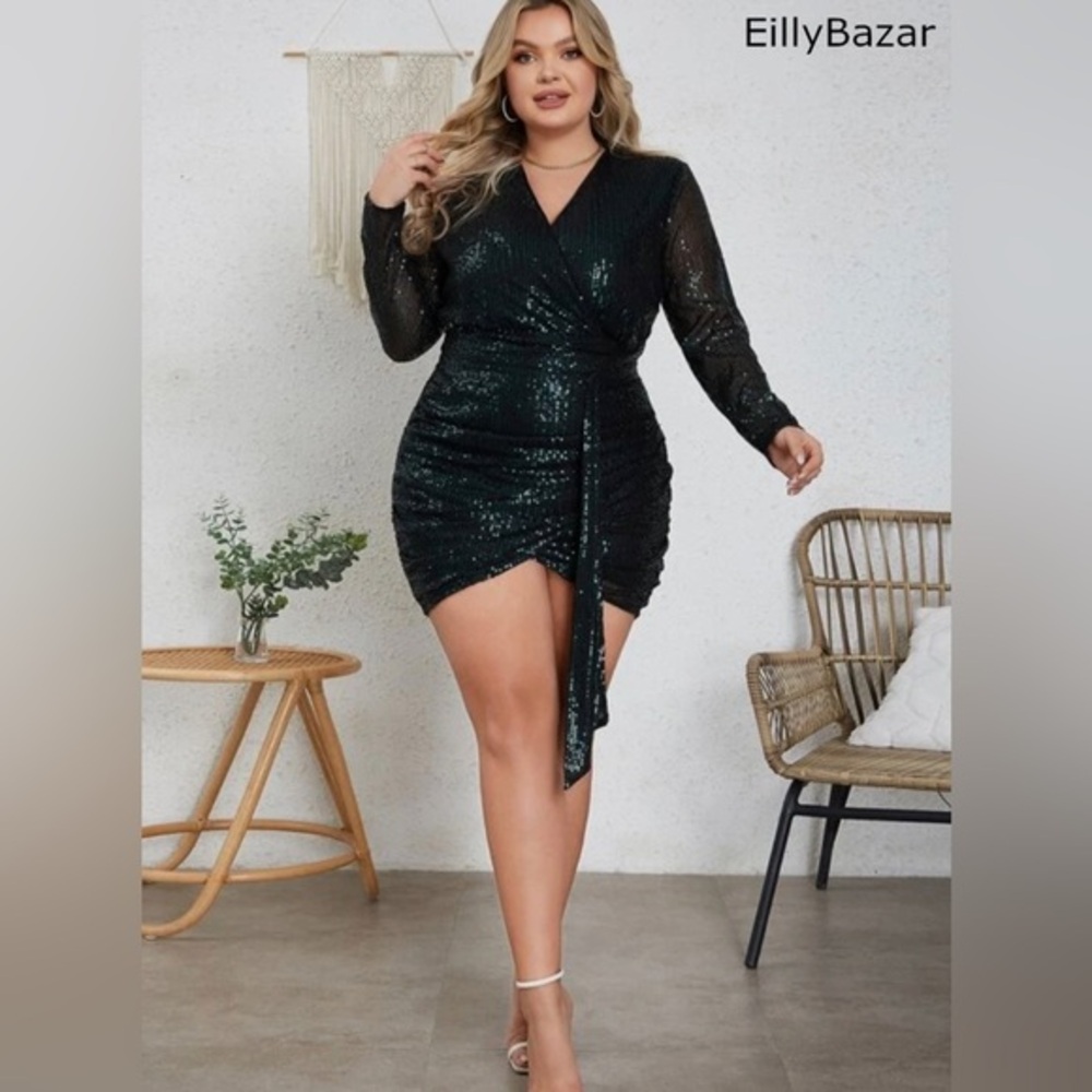 Eilly Bazar 🌸Surplice🌸 Neck Wrap Sequin Bodycon Dress - SZ M